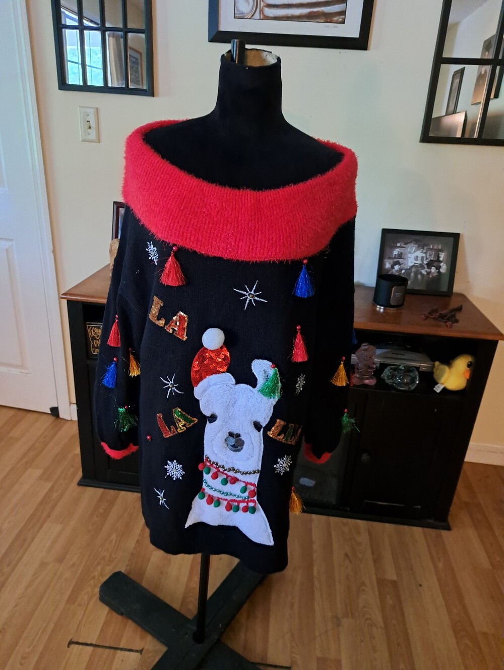 Holiday Time Ugly Christmas Sweater Llama Tunic XL Off Shoulder Sequin Tassel